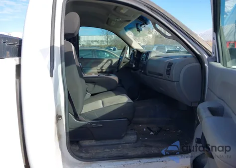 2008 Chevrolet Silverado 1500 Work Truck from USA, damaged, VIN 1GCEC14X38Z119484